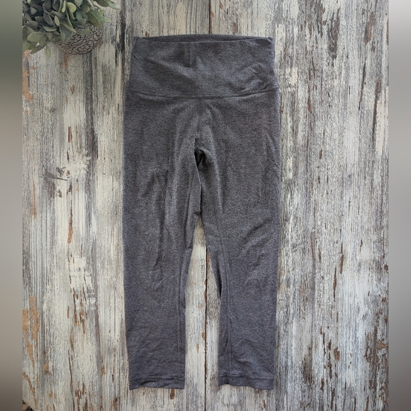 Lululemon Wunder Under Crop High Rise Luxtreme Gray Women's 6 - Picture 3 of 8